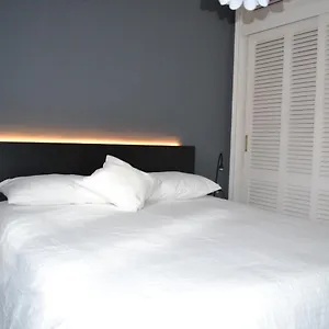 agradable-y-confortable-casa-en-el-centro.adeje-hotels.com/